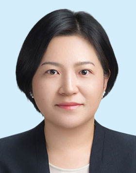 町田悠生子氏