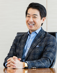 垣見俊之氏